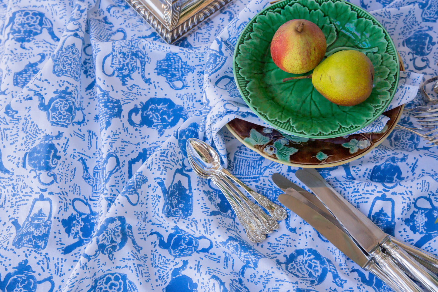 Fitzwilliam Teapots - Tablecloth