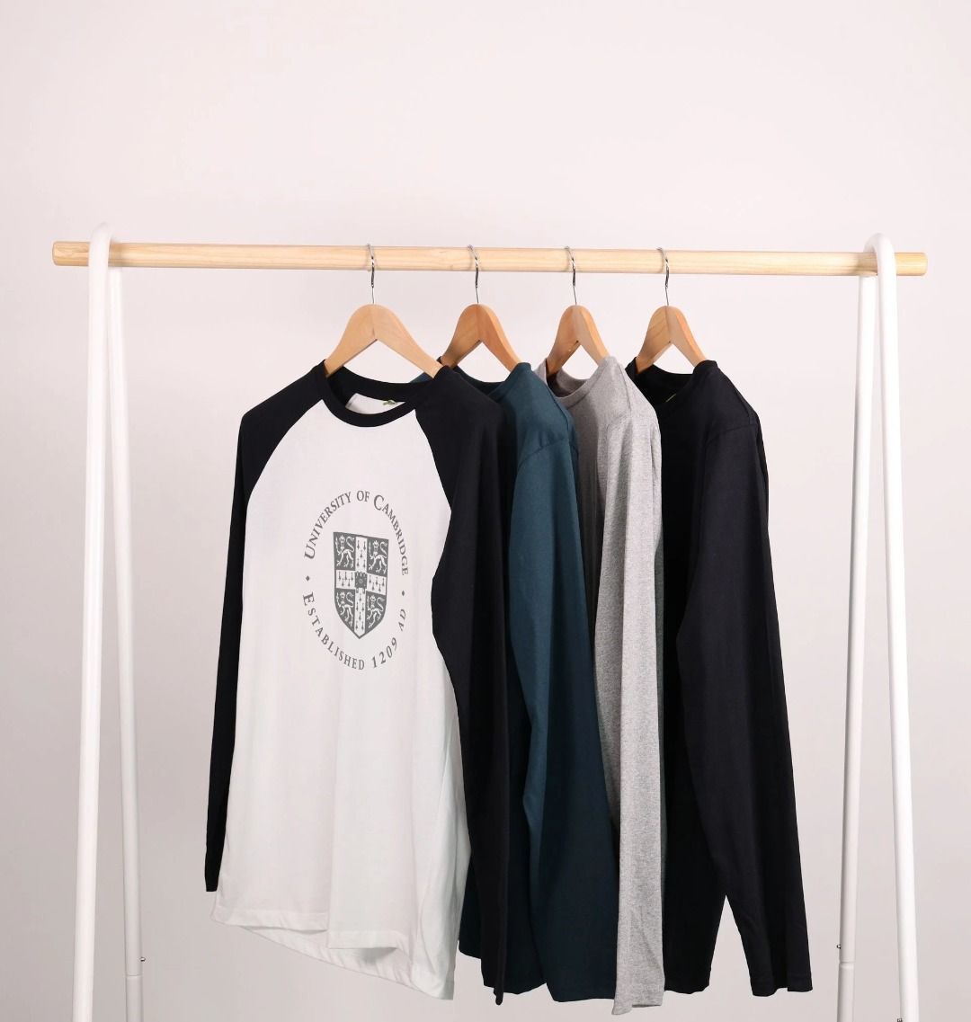 University of Cambridge Baseball T-Shirt. Black and White.