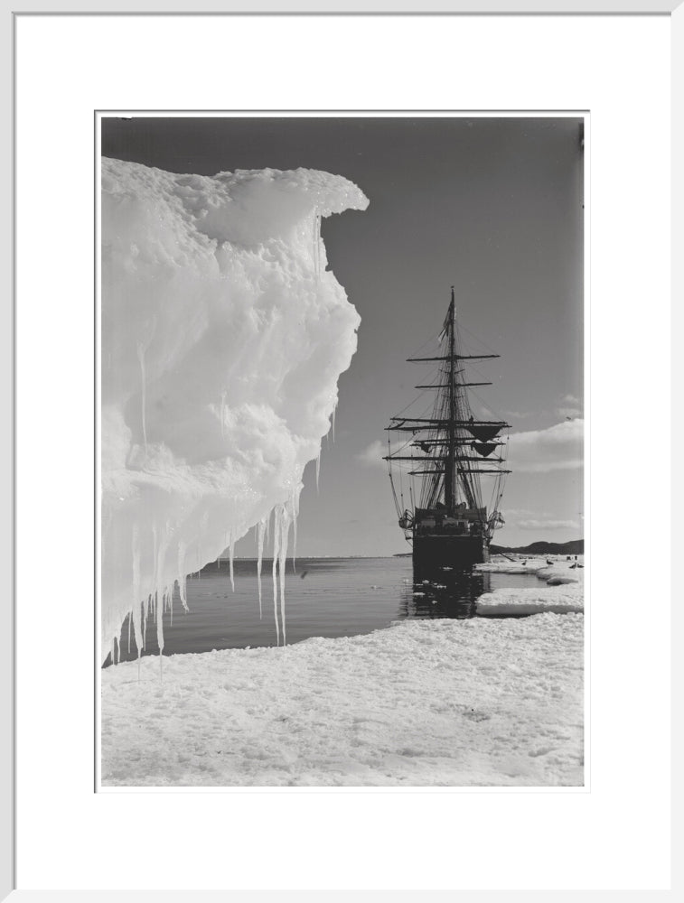 The Terra Nova and a berg at ice-foot - Art print