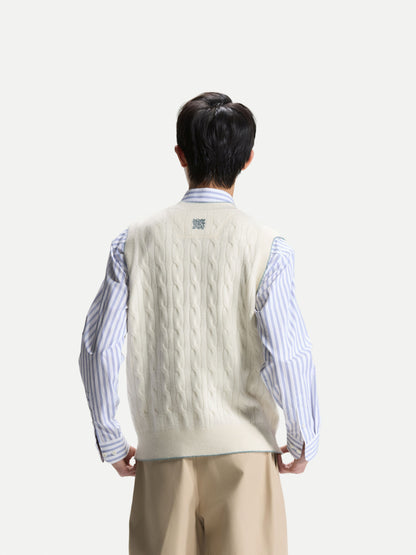 ERDOS x Cambridge Men's Pure Cashmere V-Neck Vest