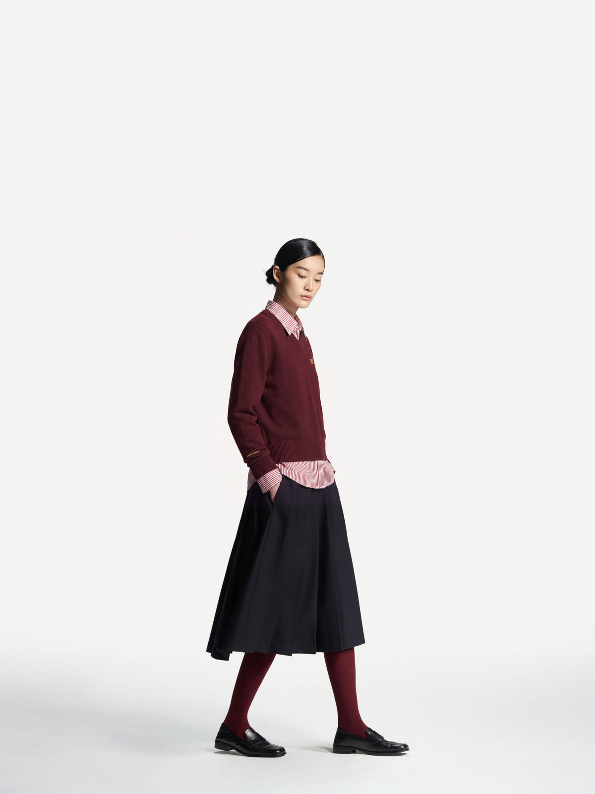 ERDOS x Cambridge  Women's Pure Cashmere V-Neck Jumper