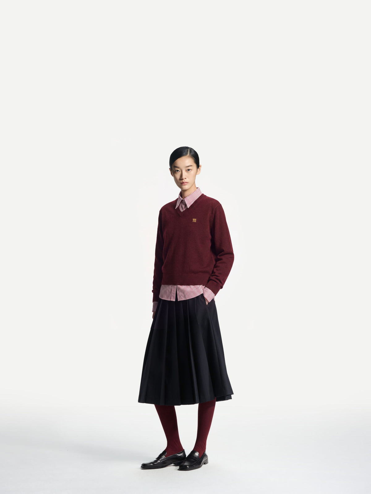 ERDOS x Cambridge  Women's Pure Cashmere V-Neck Jumper