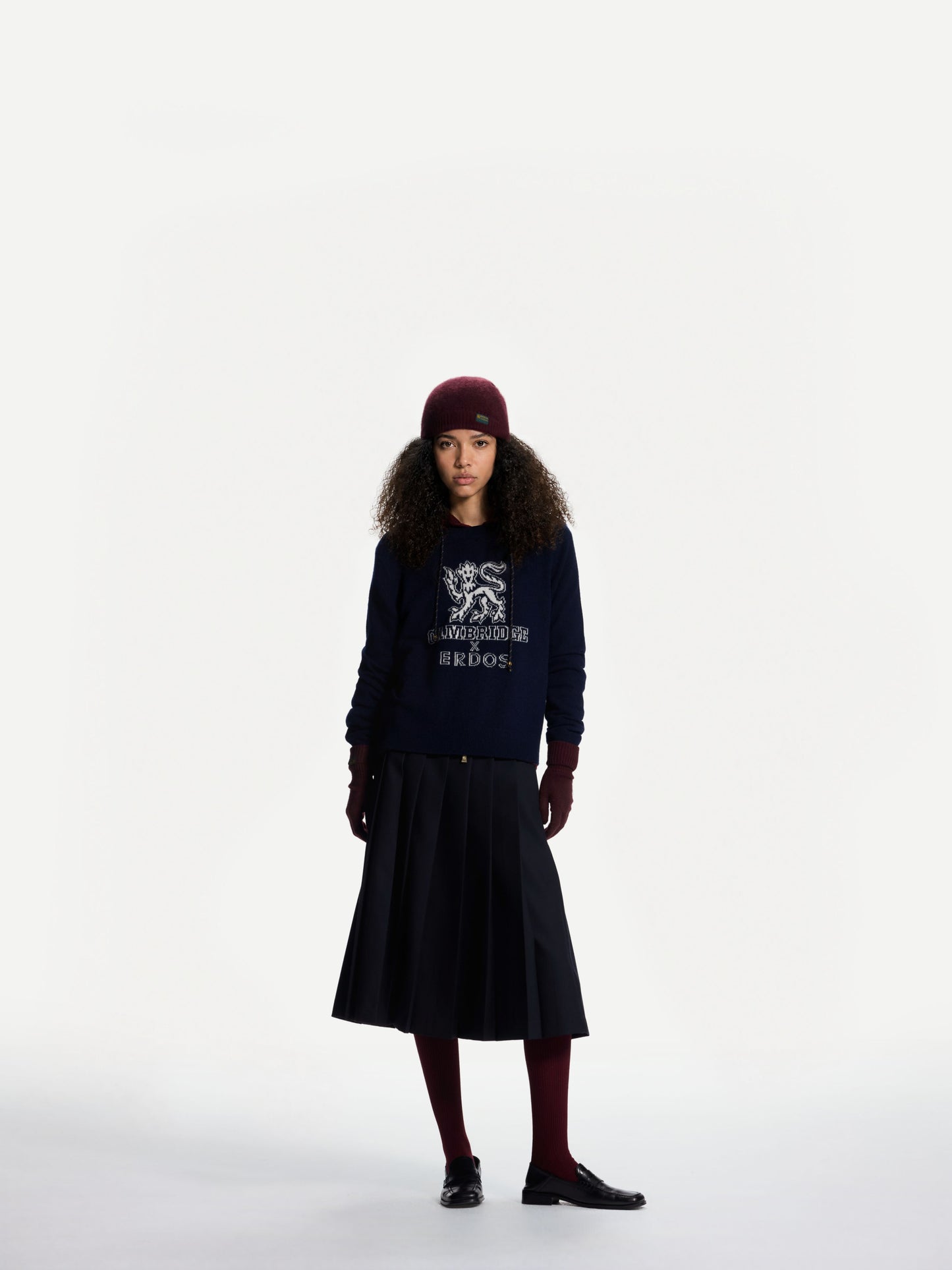 ERDOS x Cambridge  Women's Pure Cashmere Crew-Neck Jumper Lion