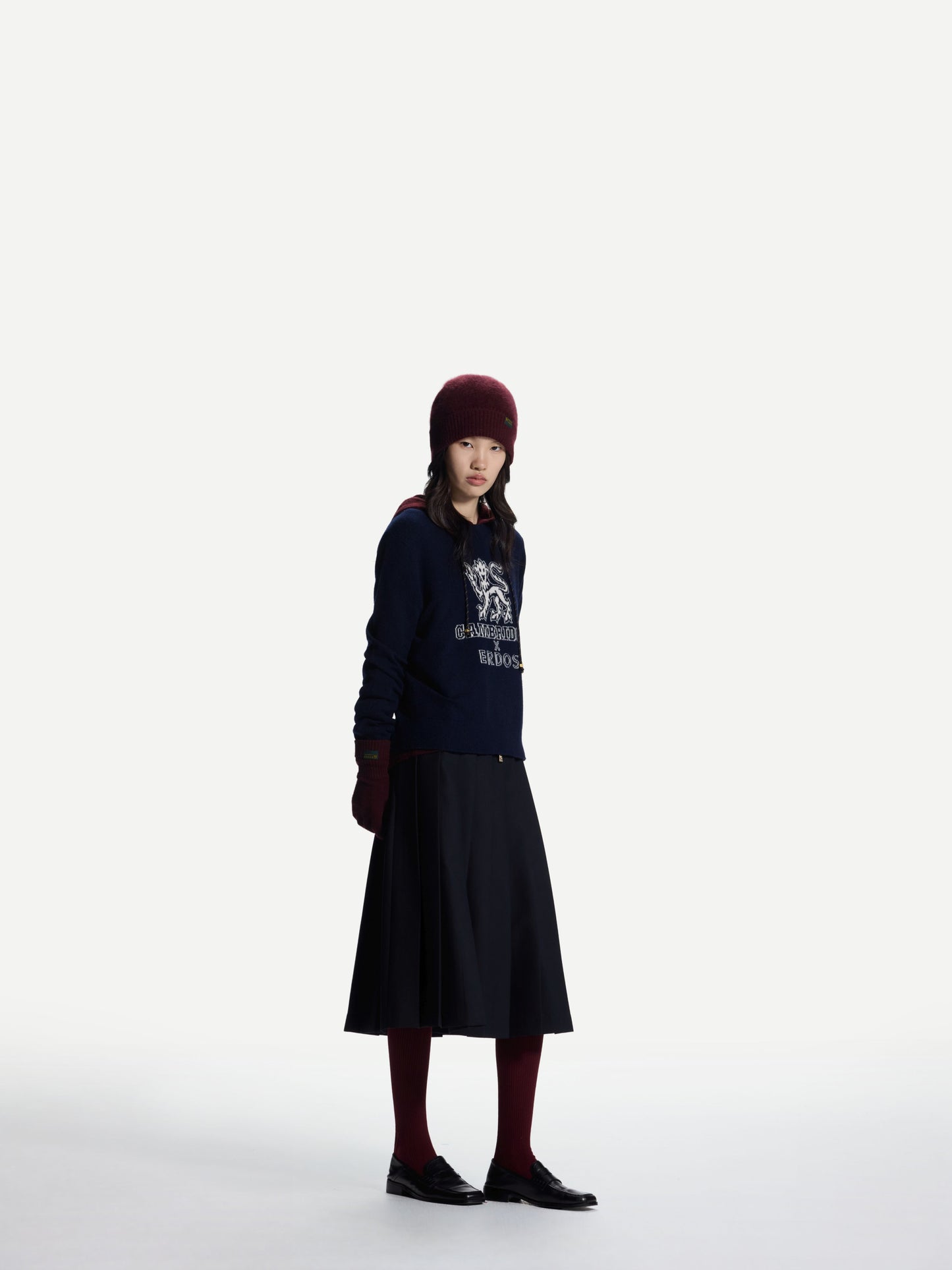 ERDOS x Cambridge  Women's Pure Cashmere Crew-Neck Jumper Lion
