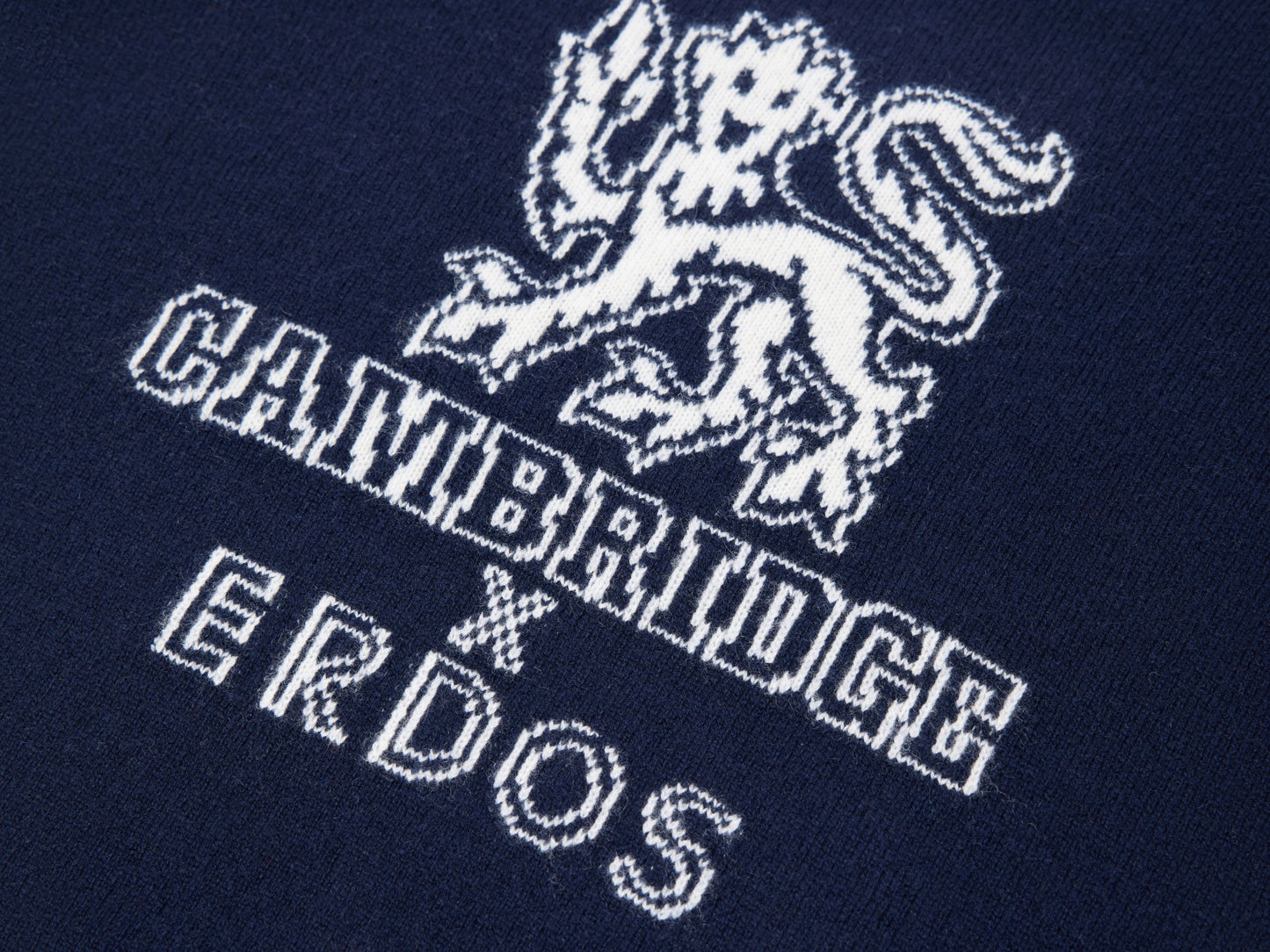 ERDOS x Cambridge  Women's Pure Cashmere Crew-Neck Jumper Lion