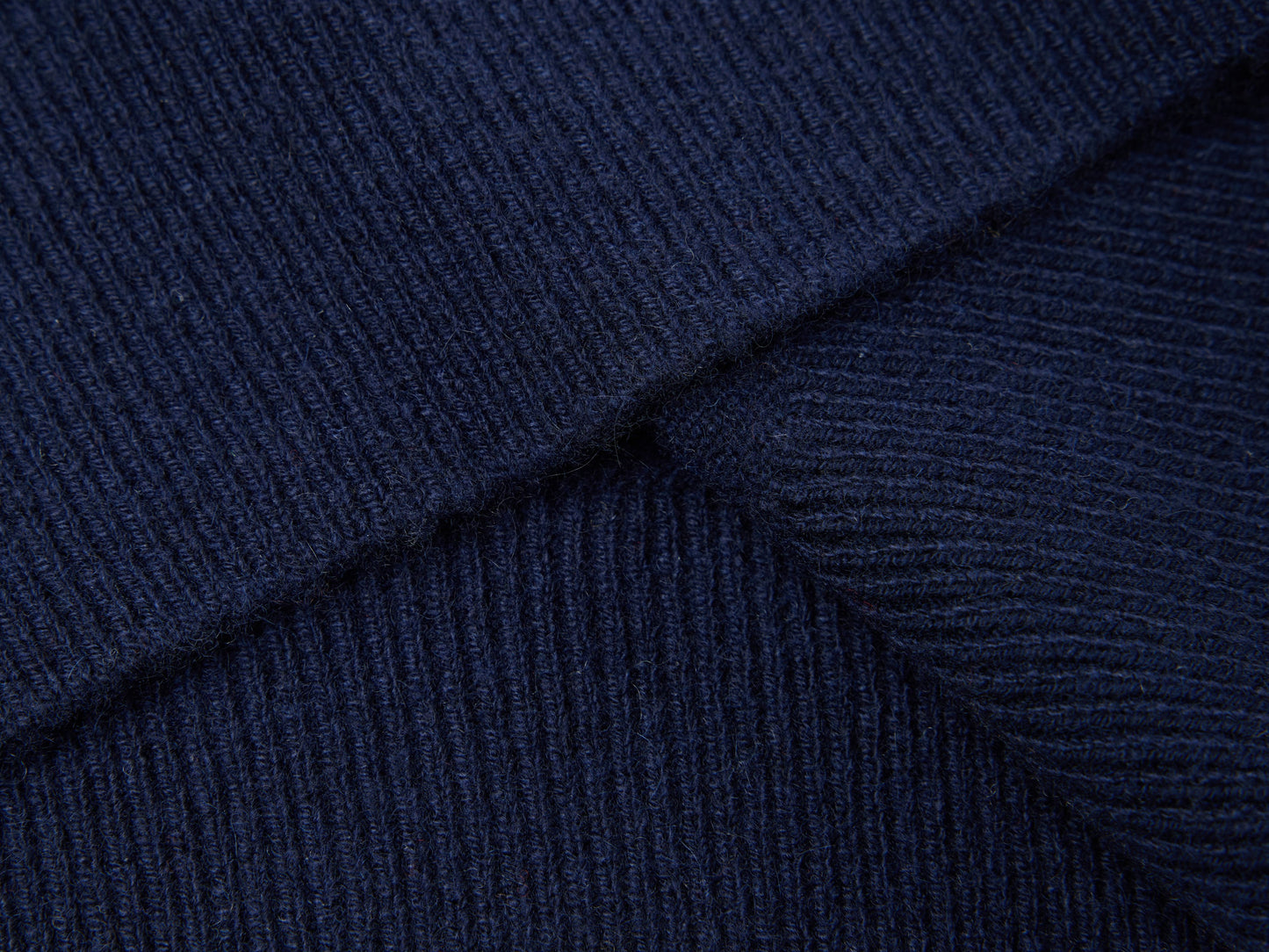 ERDOS x Cambridge  Women's Pure Cashmere Crew-Neck Jumper Lion