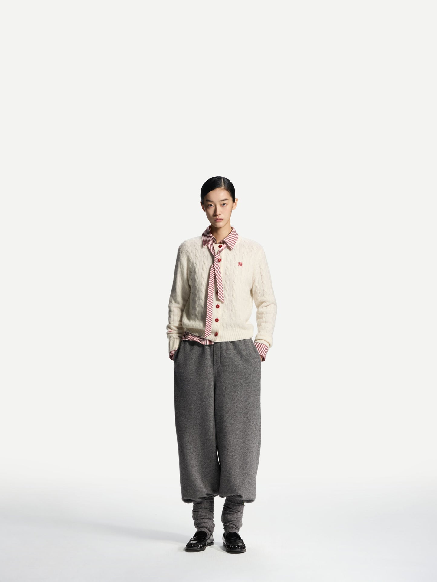 ERDOS x Cambridge  Women's Pure Cashmere Crew-Neck Cardigan