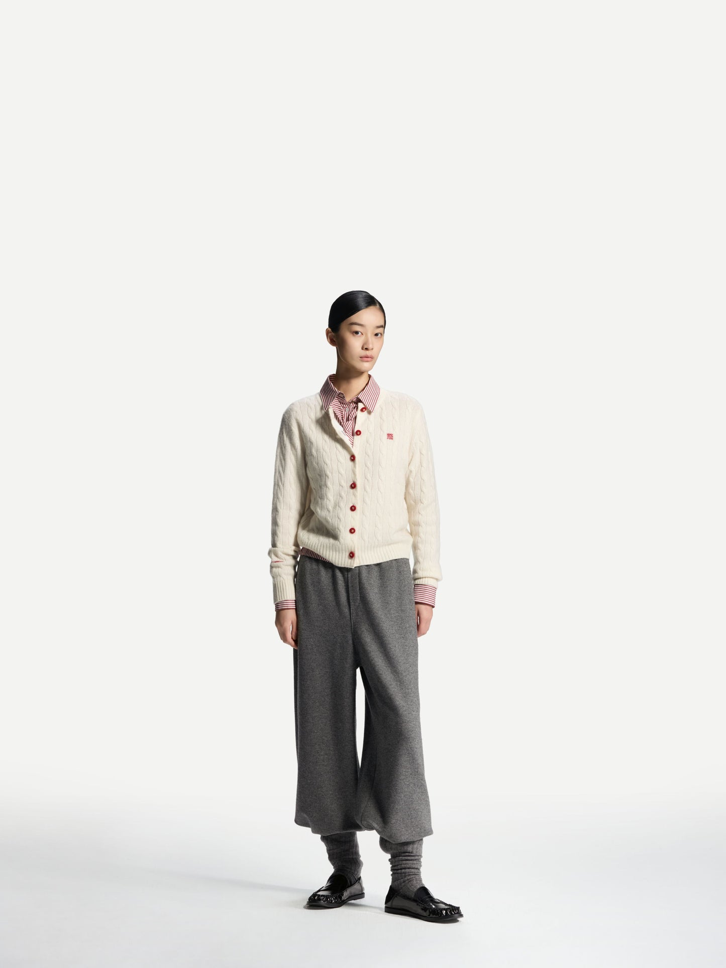 ERDOS x Cambridge  Women's Pure Cashmere Crew-Neck Cardigan