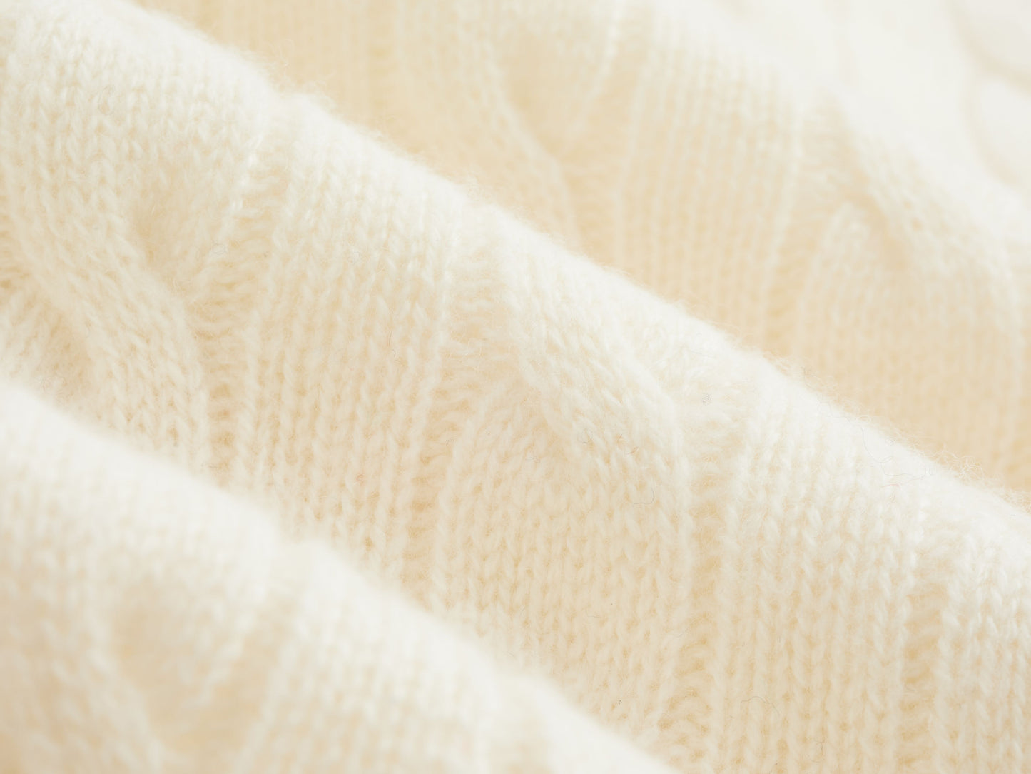 ERDOS x Cambridge  Women's Pure Cashmere Crew-Neck Cardigan