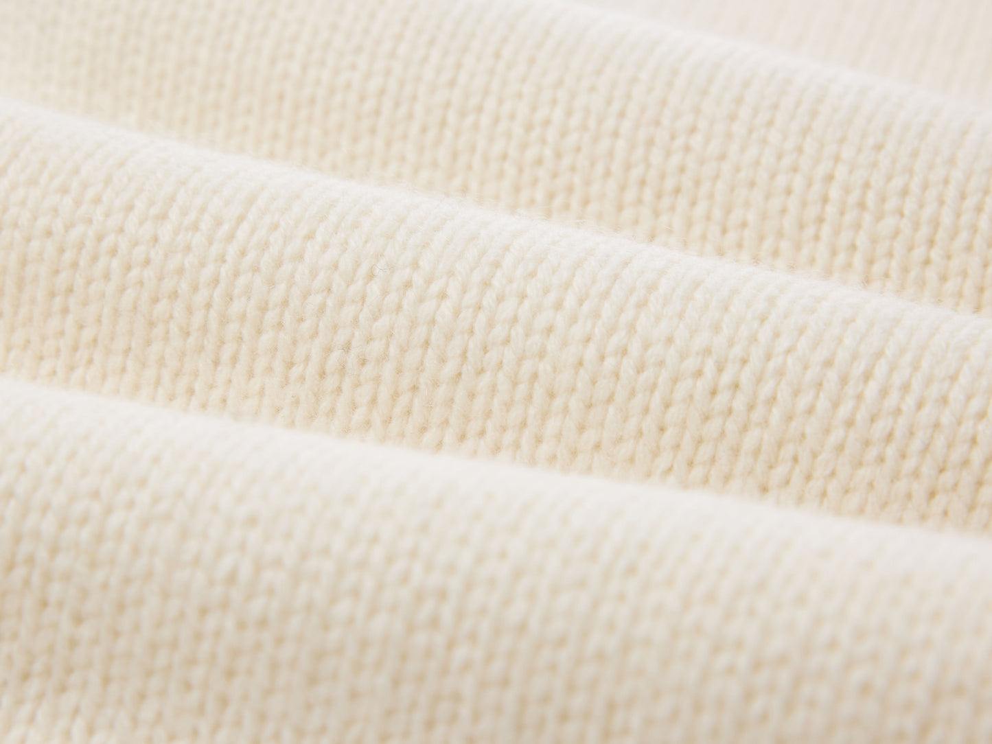 ERDOS x Cambridge  Women's Wool-Cashmere V-Neck Cardigan