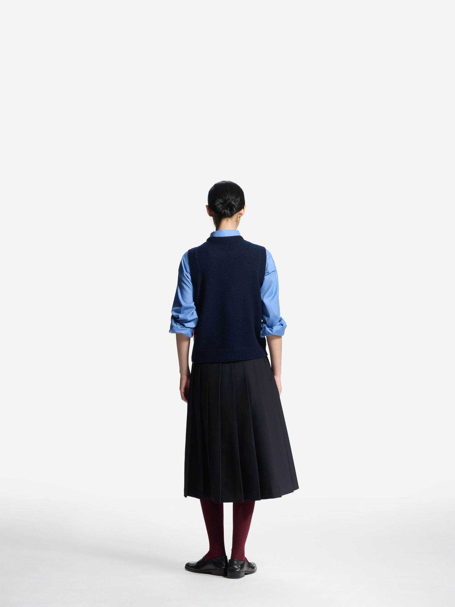 ERDOS x Cambridge  Women's Wool-Cashmere V-Neck Vest
