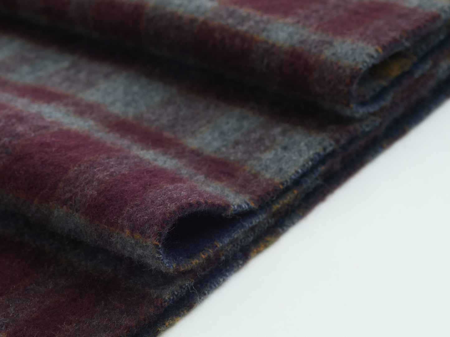 ERDOS x Cambridge Women's Pure Cashmere Check Scarf